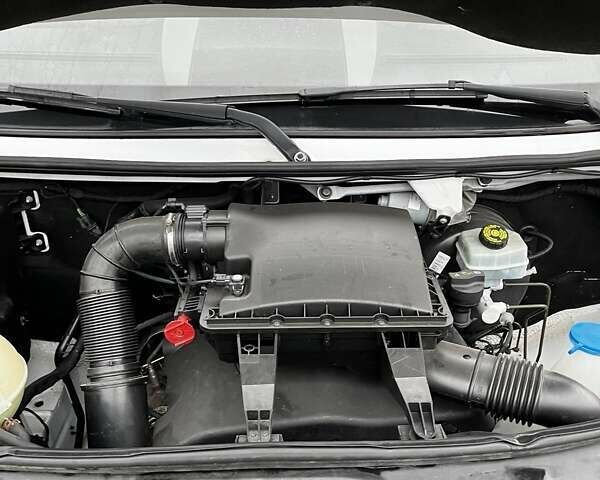 Белый Мерседес Sprinter, объемом двигателя 0 л и пробегом 305 тыс. км за 18900 $, фото 22 на Automoto.ua