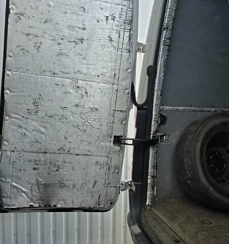 Белый Мерседес Sprinter, объемом двигателя 2.7 л и пробегом 640 тыс. км за 15500 $, фото 15 на Automoto.ua