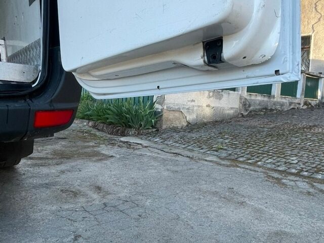 Білий Мерседес Sprinter, об'ємом двигуна 2.99 л та пробігом 1000 тис. км за 20900 $, фото 24 на Automoto.ua