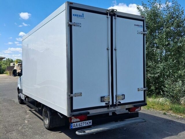 Белый Мерседес Sprinter, объемом двигателя 2.14 л и пробегом 411 тыс. км за 25800 $, фото 5 на Automoto.ua