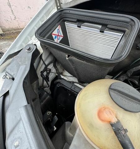 Білий Мерседес Sprinter, об'ємом двигуна 2.14 л та пробігом 620 тис. км за 14000 $, фото 10 на Automoto.ua