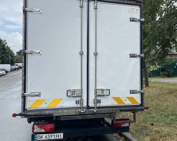 Білий Мерседес Sprinter, об'ємом двигуна 3 л та пробігом 343 тис. км за 19500 $, фото 1 на Automoto.ua