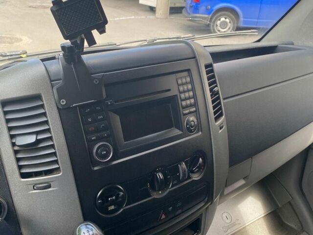 Білий Мерседес Sprinter, об'ємом двигуна 2.14 л та пробігом 265 тис. км за 16500 $, фото 11 на Automoto.ua