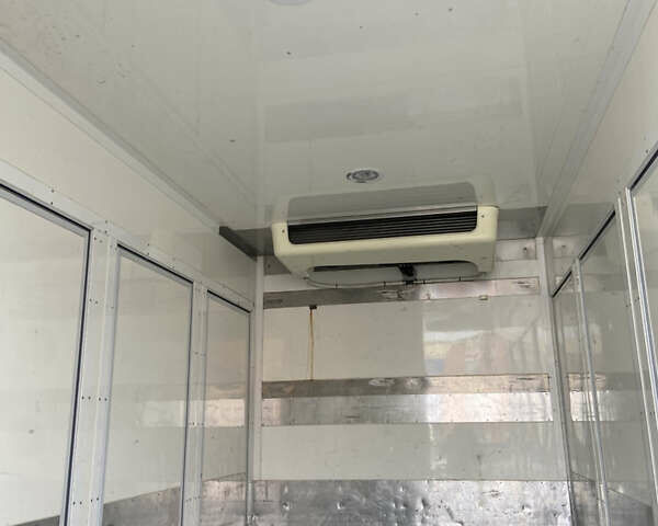 Білий Мерседес Sprinter, об'ємом двигуна 2.2 л та пробігом 220 тис. км за 21000 $, фото 23 на Automoto.ua