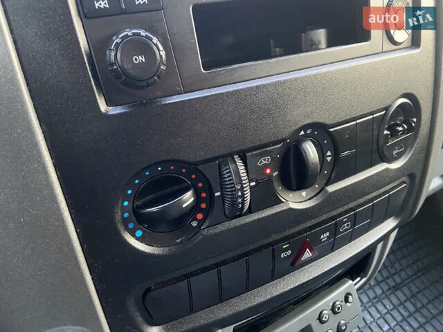 Білий Мерседес Sprinter, об'ємом двигуна 2.2 л та пробігом 220 тис. км за 21000 $, фото 17 на Automoto.ua