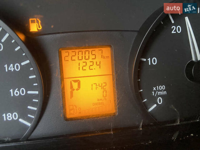 Білий Мерседес Sprinter, об'ємом двигуна 2.2 л та пробігом 220 тис. км за 21000 $, фото 18 на Automoto.ua