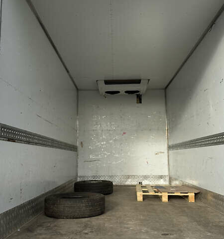 Білий Мерседес Sprinter, об'ємом двигуна 2.9 л та пробігом 685 тис. км за 14500 $, фото 7 на Automoto.ua