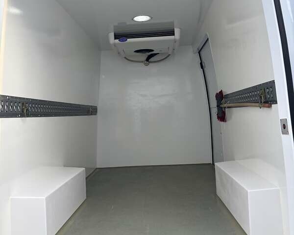 Белый Мерседес Sprinter, объемом двигателя 2.14 л и пробегом 356 тыс. км за 22000 $, фото 27 на Automoto.ua