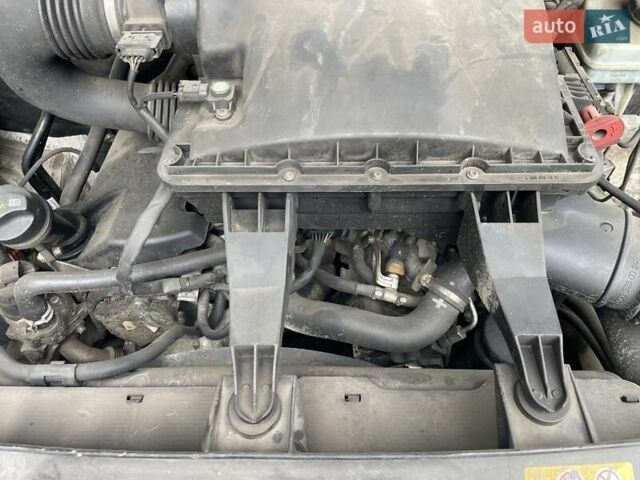 Білий Мерседес Sprinter, об'ємом двигуна 3 л та пробігом 343 тис. км за 19500 $, фото 5 на Automoto.ua