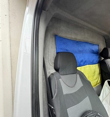 Білий Мерседес Sprinter, об'ємом двигуна 2.14 л та пробігом 620 тис. км за 14000 $, фото 8 на Automoto.ua