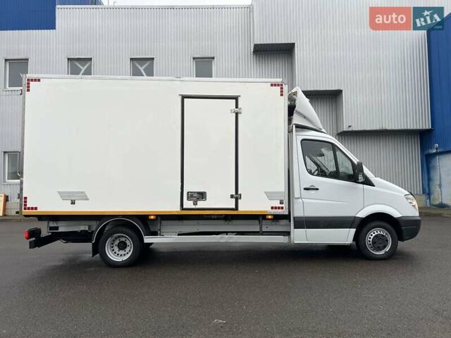 Белый Мерседес Sprinter, объемом двигателя 0 л и пробегом 296 тыс. км за 17900 $, фото 5 на Automoto.ua