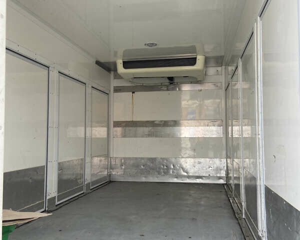 Білий Мерседес Sprinter, об'ємом двигуна 2.2 л та пробігом 220 тис. км за 21000 $, фото 22 на Automoto.ua