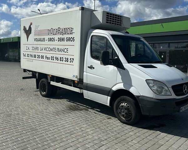 Белый Мерседес Sprinter, объемом двигателя 2.14 л и пробегом 490 тыс. км за 27000 $, фото 1 на Automoto.ua