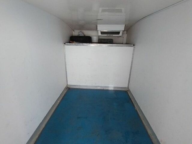 Білий Мерседес Sprinter, об'ємом двигуна 2.7 л та пробігом 350 тис. км за 13500 $, фото 7 на Automoto.ua