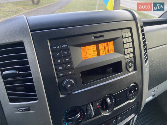 Білий Мерседес Sprinter, об'ємом двигуна 2.2 л та пробігом 220 тис. км за 21000 $, фото 14 на Automoto.ua