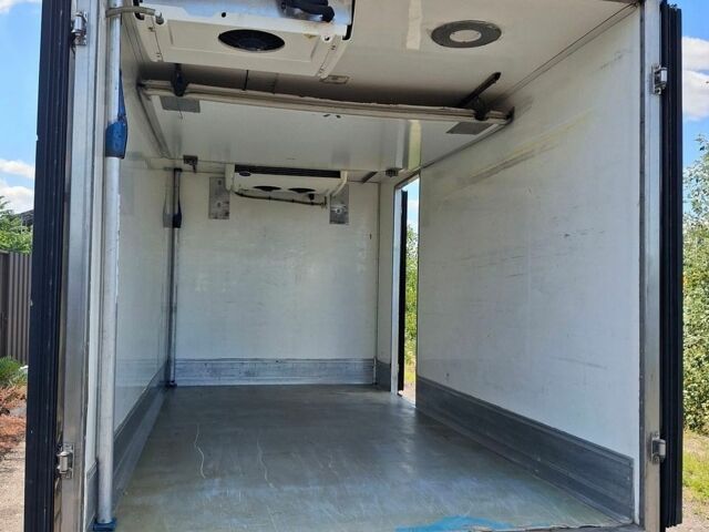 Белый Мерседес Sprinter, объемом двигателя 2.14 л и пробегом 411 тыс. км за 25800 $, фото 27 на Automoto.ua