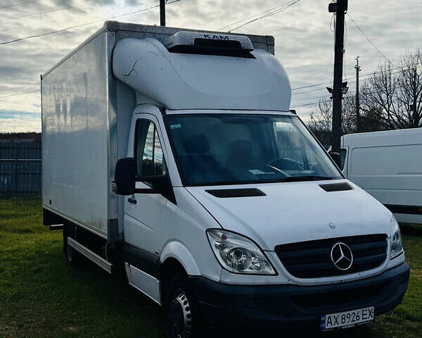 Білий Мерседес Sprinter, об'ємом двигуна 2.9 л та пробігом 685 тис. км за 14500 $, фото 1 на Automoto.ua