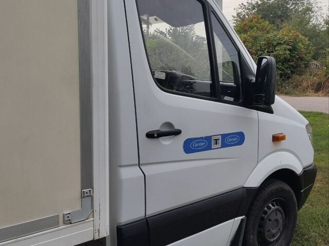 Білий Мерседес Sprinter, об'ємом двигуна 2.1 л та пробігом 540 тис. км за 13700 $, фото 7 на Automoto.ua