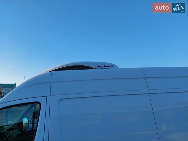 Білий Мерседес Sprinter, об'ємом двигуна 2.2 л та пробігом 280 тис. км за 18900 $, фото 20 на Automoto.ua