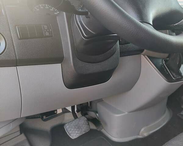 Білий Мерседес Sprinter, об'ємом двигуна 2.2 л та пробігом 280 тис. км за 18900 $, фото 12 на Automoto.ua