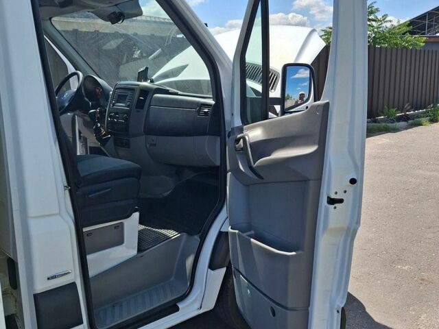 Белый Мерседес Sprinter, объемом двигателя 2.14 л и пробегом 411 тыс. км за 25800 $, фото 18 на Automoto.ua