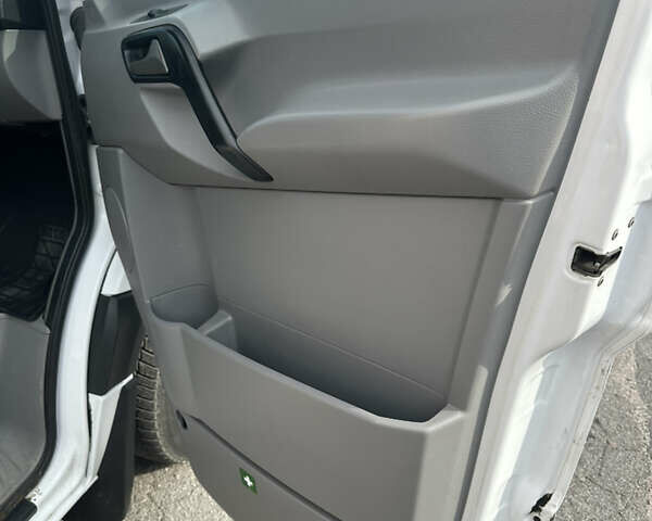 Білий Мерседес Sprinter, об'ємом двигуна 2.2 л та пробігом 359 тис. км за 21500 $, фото 16 на Automoto.ua