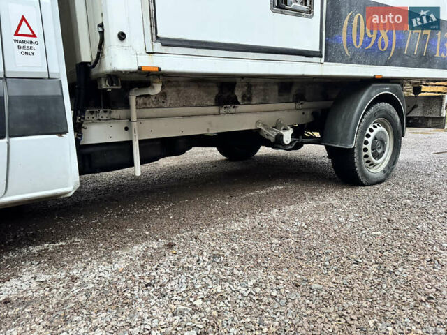 Белый Мерседес Sprinter, объемом двигателя 2.14 л и пробегом 260 тыс. км за 17000 $, фото 5 на Automoto.ua