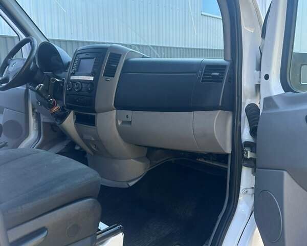 Білий Мерседес Sprinter, об'ємом двигуна 2.2 л та пробігом 25 тис. км за 19300 $, фото 4 на Automoto.ua