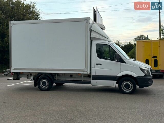 Белый Мерседес Sprinter, объемом двигателя 2.2 л и пробегом 274 тыс. км за 20600 $, фото 25 на Automoto.ua