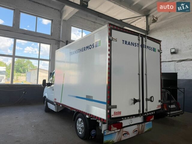 Белый Мерседес Sprinter, объемом двигателя 2.14 л и пробегом 250 тыс. км за 18500 $, фото 2 на Automoto.ua