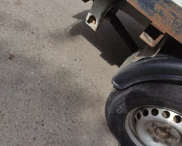 Белый Мерседес Sprinter, объемом двигателя 2.1 л и пробегом 354 тыс. км за 13200 $, фото 13 на Automoto.ua