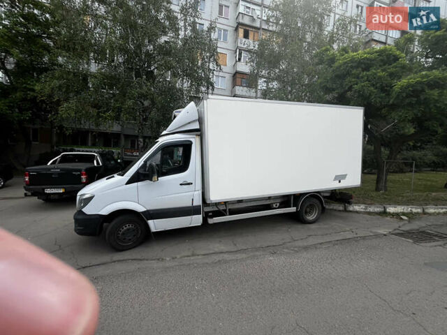 Белый Мерседес Sprinter, объемом двигателя 2.1 л и пробегом 260 тыс. км за 17000 $, фото 3 на Automoto.ua
