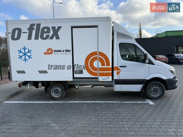 Белый Мерседес Sprinter, объемом двигателя 2.14 л и пробегом 359 тыс. км за 18700 $, фото 3 на Automoto.ua