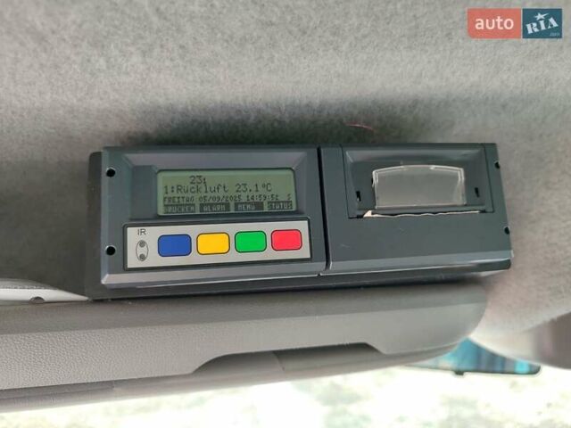Білий Мерседес Sprinter, об'ємом двигуна 2.1 л та пробігом 280 тис. км за 24900 $, фото 31 на Automoto.ua