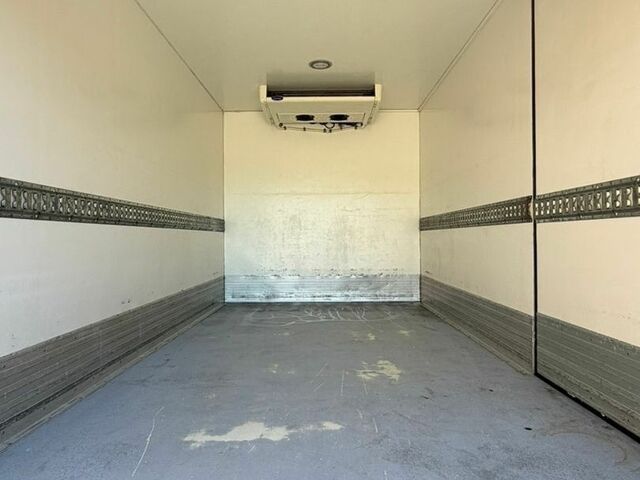 Белый Мерседес Sprinter, объемом двигателя 0 л и пробегом 353 тыс. км за 15900 $, фото 14 на Automoto.ua