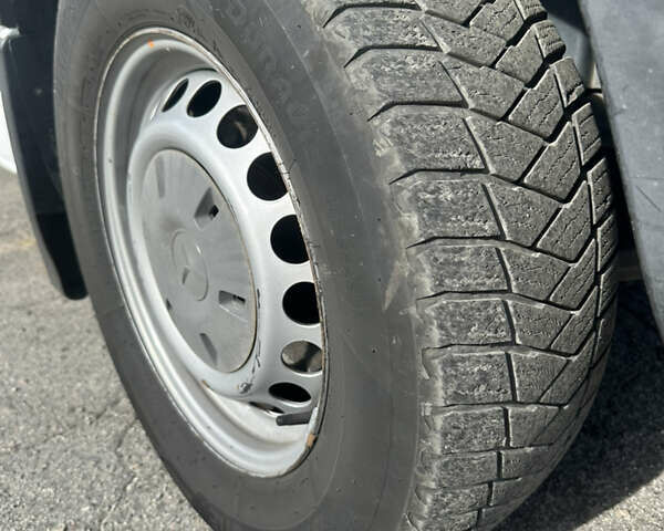 Білий Мерседес Sprinter, об'ємом двигуна 2.2 л та пробігом 359 тис. км за 21500 $, фото 29 на Automoto.ua