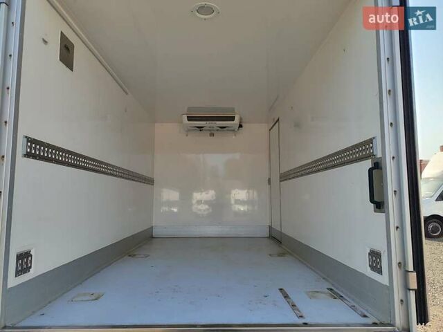 Білий Мерседес Sprinter, об'ємом двигуна 2.1 л та пробігом 280 тис. км за 24900 $, фото 14 на Automoto.ua