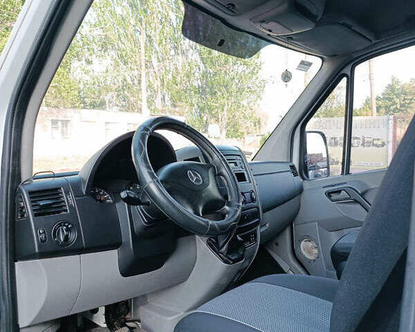 Білий Мерседес Sprinter, об'ємом двигуна 2.14 л та пробігом 380 тис. км за 11500 $, фото 12 на Automoto.ua