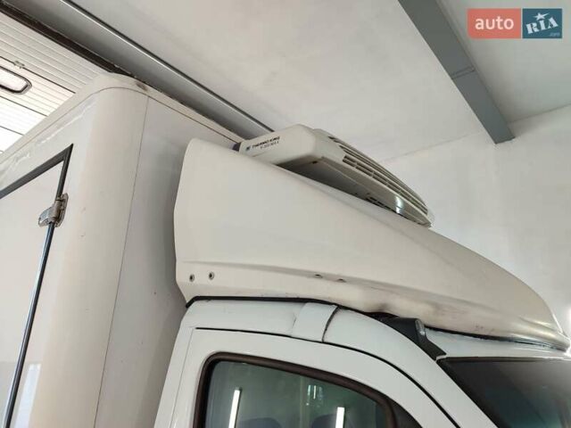 Білий Мерседес Sprinter, об'ємом двигуна 2.1 л та пробігом 280 тис. км за 24900 $, фото 36 на Automoto.ua
