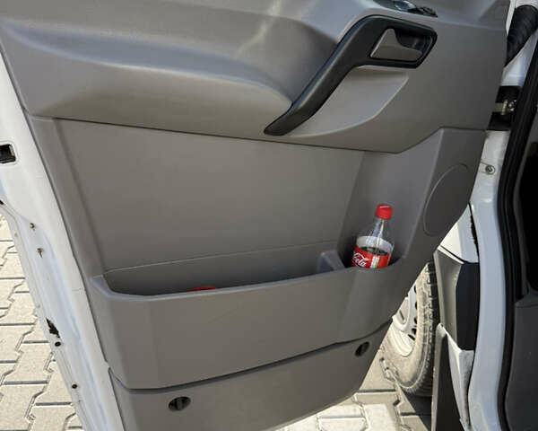 Белый Мерседес Sprinter, объемом двигателя 2.14 л и пробегом 359 тыс. км за 18700 $, фото 8 на Automoto.ua