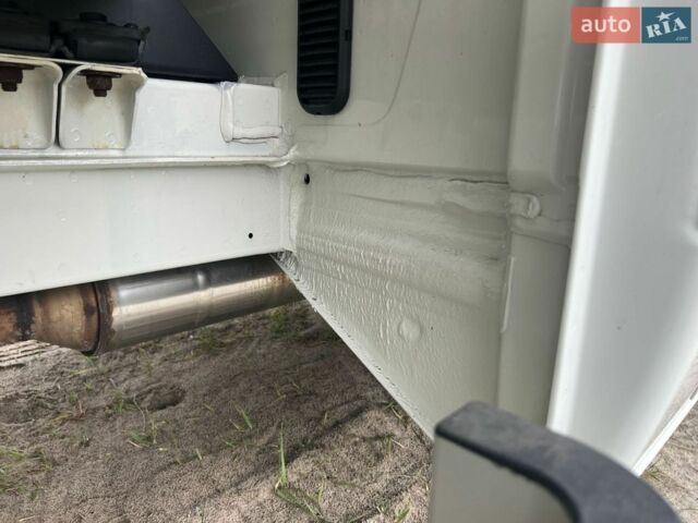 Білий Мерседес Sprinter, об'ємом двигуна 2.2 л та пробігом 183 тис. км за 32000 $, фото 12 на Automoto.ua