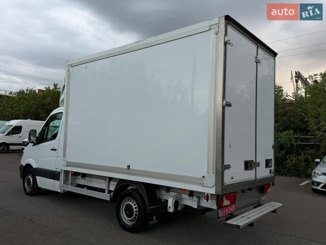 Белый Мерседес Sprinter, объемом двигателя 2.2 л и пробегом 274 тыс. км за 20600 $, фото 8 на Automoto.ua