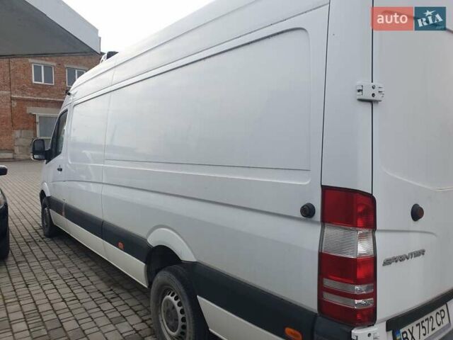 Белый Мерседес Sprinter, объемом двигателя 3 л и пробегом 228 тыс. км за 26900 $, фото 3 на Automoto.ua