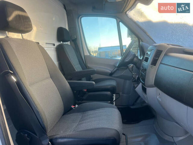 Белый Мерседес Sprinter, объемом двигателя 0 л и пробегом 248 тыс. км за 21800 $, фото 11 на Automoto.ua