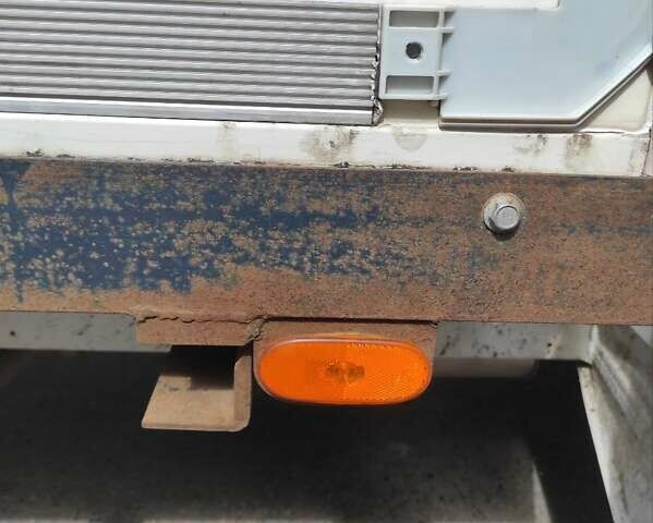 Белый Мерседес Sprinter, объемом двигателя 2.1 л и пробегом 354 тыс. км за 13200 $, фото 12 на Automoto.ua