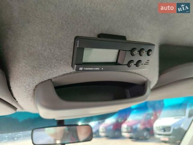 Білий Мерседес Sprinter, об'ємом двигуна 2.1 л та пробігом 280 тис. км за 24900 $, фото 22 на Automoto.ua