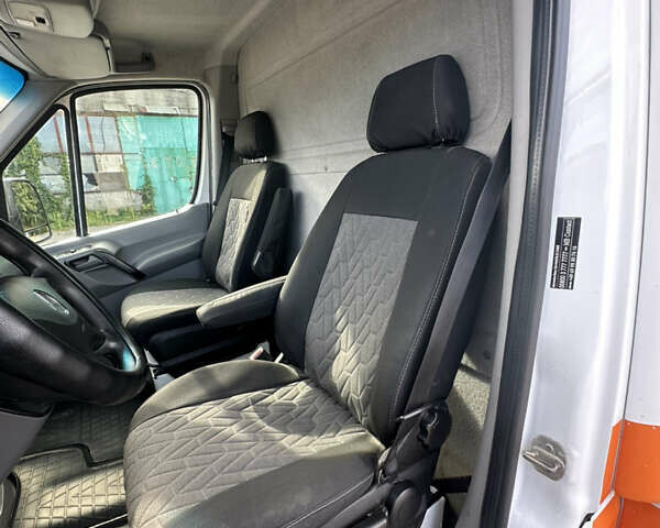 Білий Мерседес Sprinter, об'ємом двигуна 2.2 л та пробігом 359 тис. км за 21500 $, фото 12 на Automoto.ua