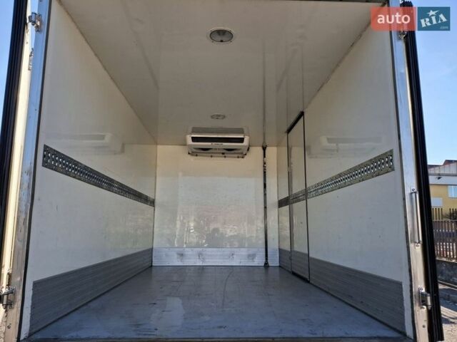 Белый Мерседес Sprinter, объемом двигателя 3 л и пробегом 312 тыс. км за 28900 $, фото 4 на Automoto.ua