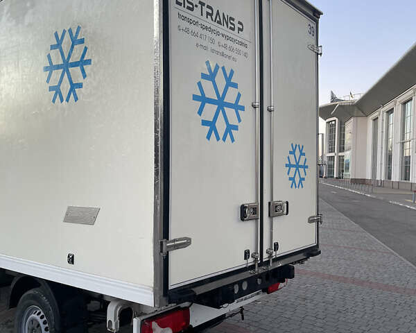 Белый Мерседес Sprinter, объемом двигателя 3 л и пробегом 200 тыс. км за 19500 $, фото 3 на Automoto.ua