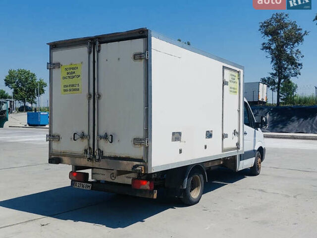 Белый Мерседес Sprinter, объемом двигателя 2.14 л и пробегом 380 тыс. км за 18500 $, фото 3 на Automoto.ua